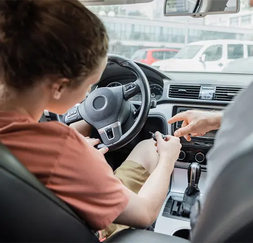 Automatic driving lesson in dual-control car in Melbourne