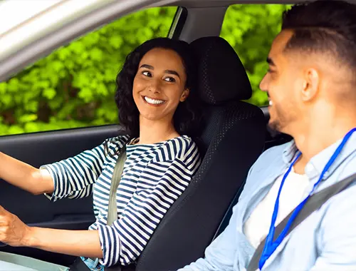 Driver returning to lessons after time away from the road in an automatic car