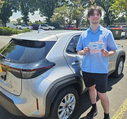 Driving lesson in Carlton VIC focused on test readiness