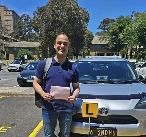 Beginner driving lesson with a local Melbourne instructor